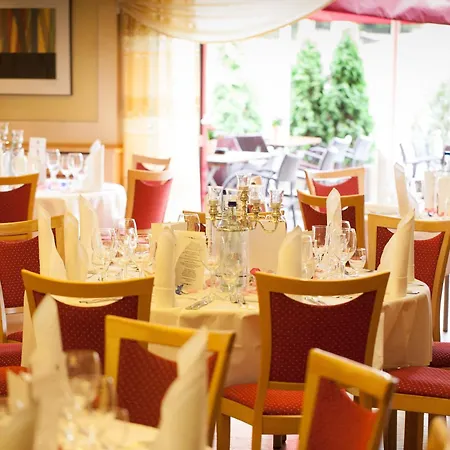 Restaurant Zur Post * Lohfelden