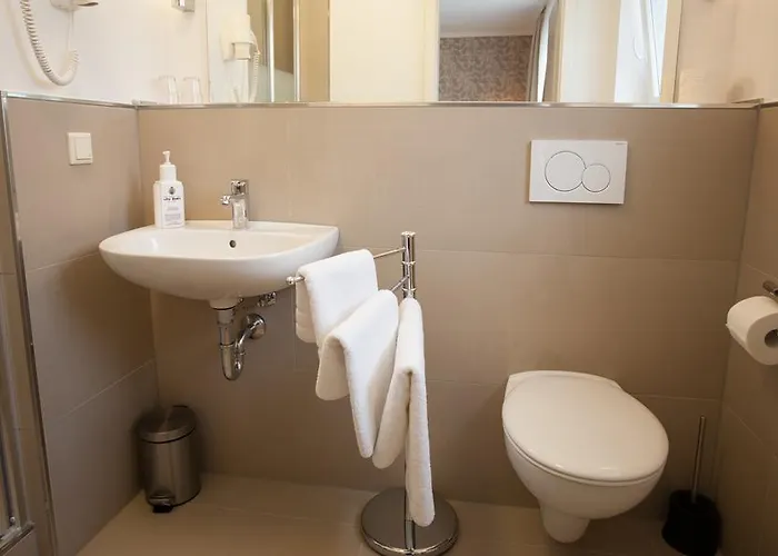 Restaurant Zur Post Szálloda Lohfelden