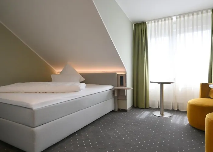 Szálloda Restaurant Zur Post *